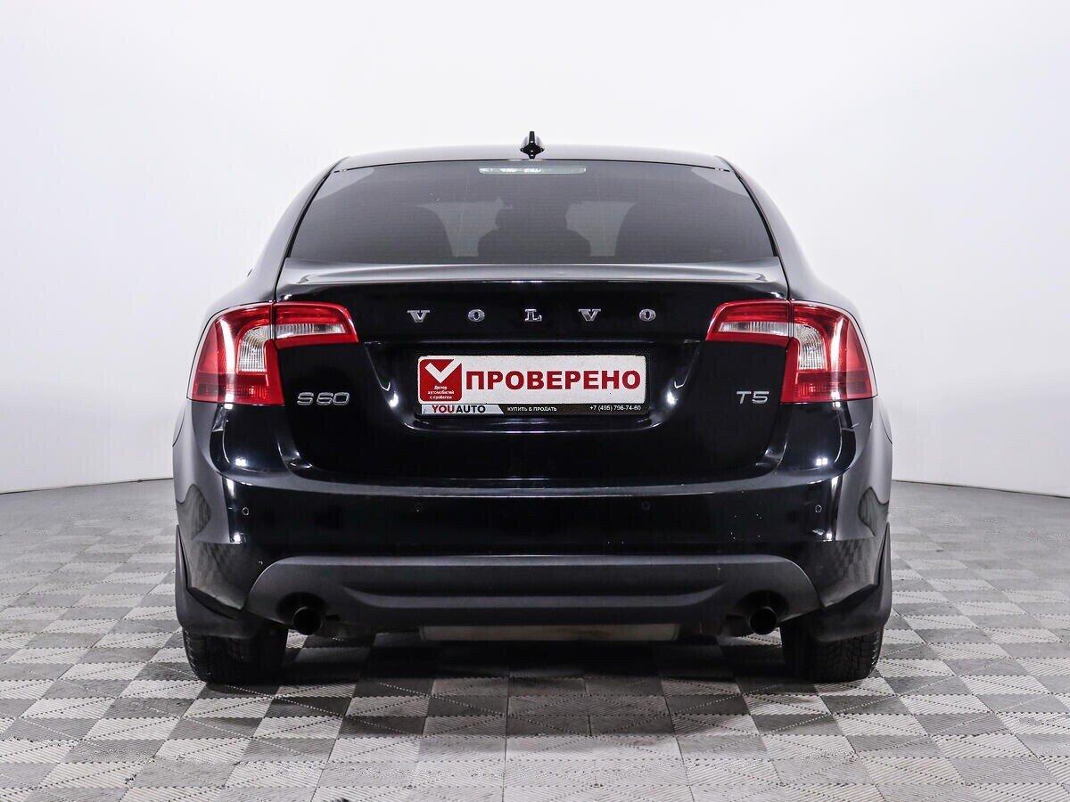 Volvo S60 2011, черный