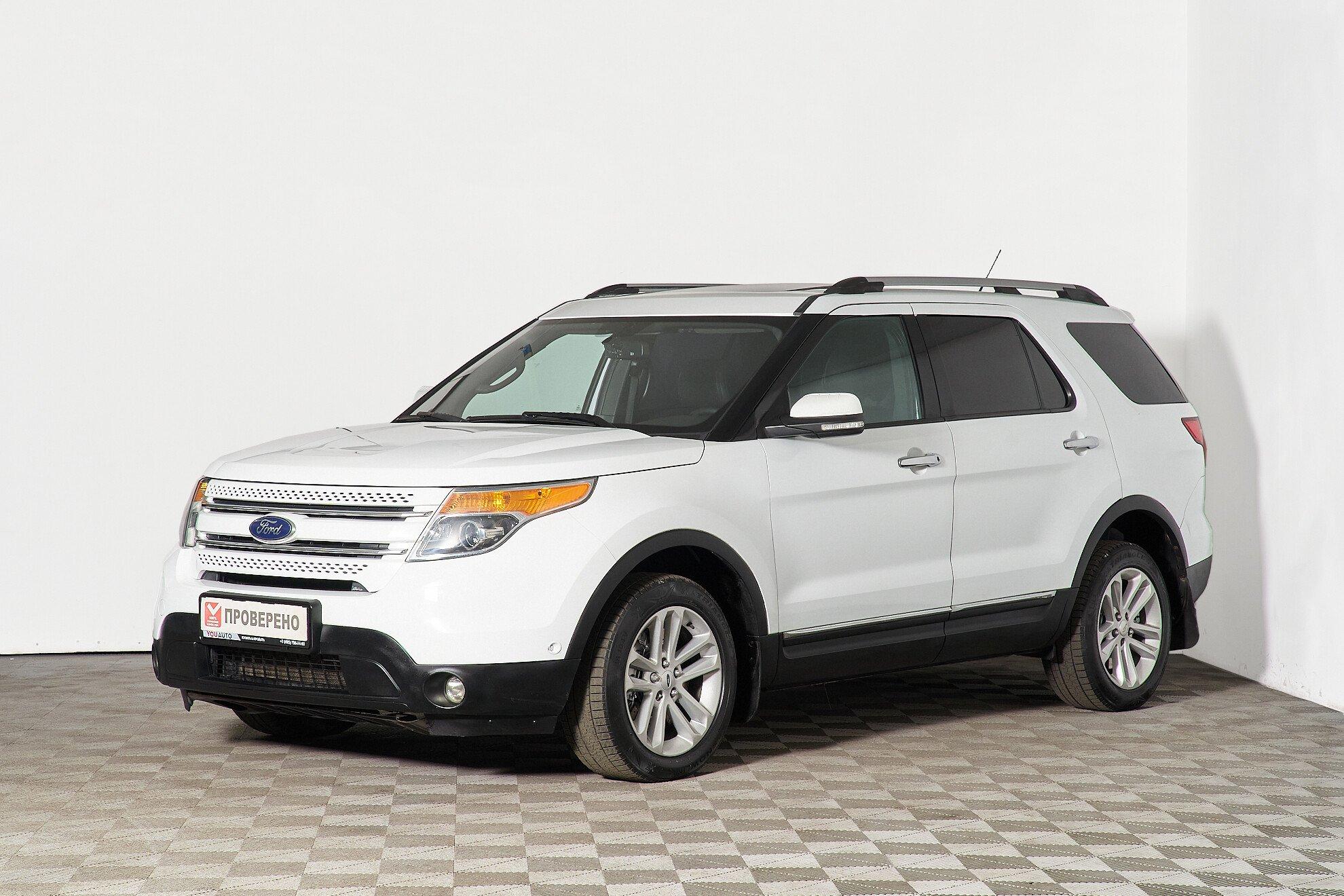 Ford Explorer 2013, белый