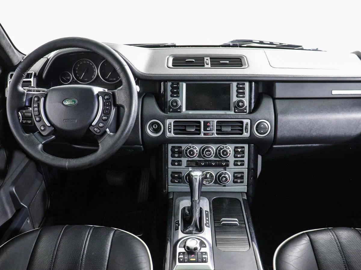 Land Rover Range Rover 2009, белый