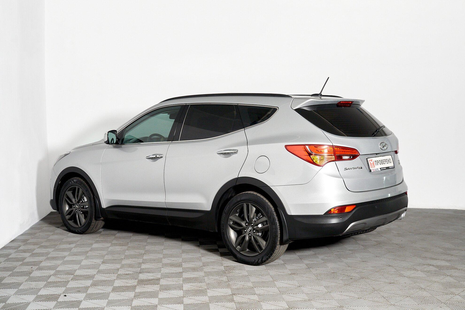 Hyundai Santa Fe 2014, серебряный