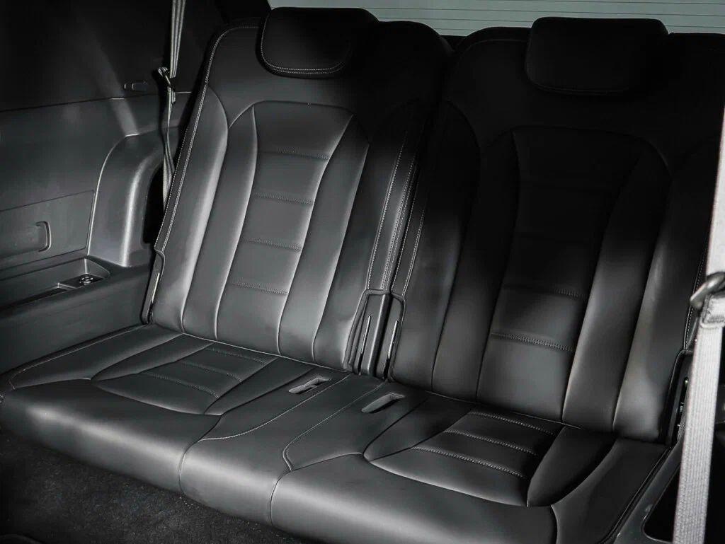 SsangYong Rexton 2019, черный