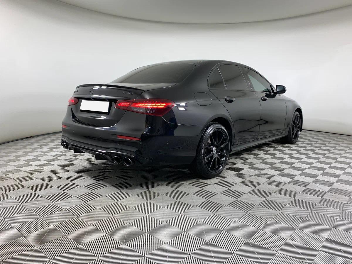 Mercedes-Benz E-Класс 2020, черный