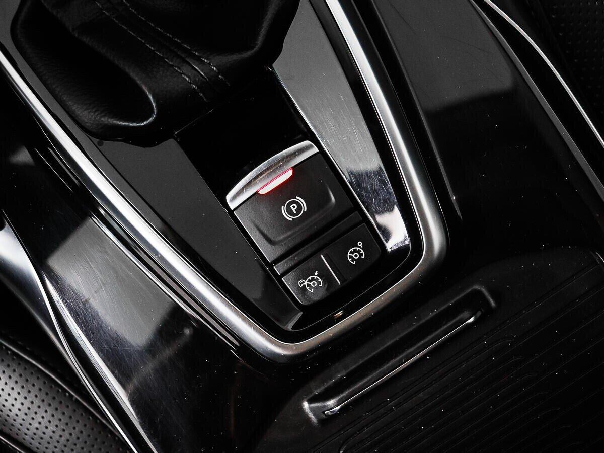 Renault Koleos 2019, серебряный