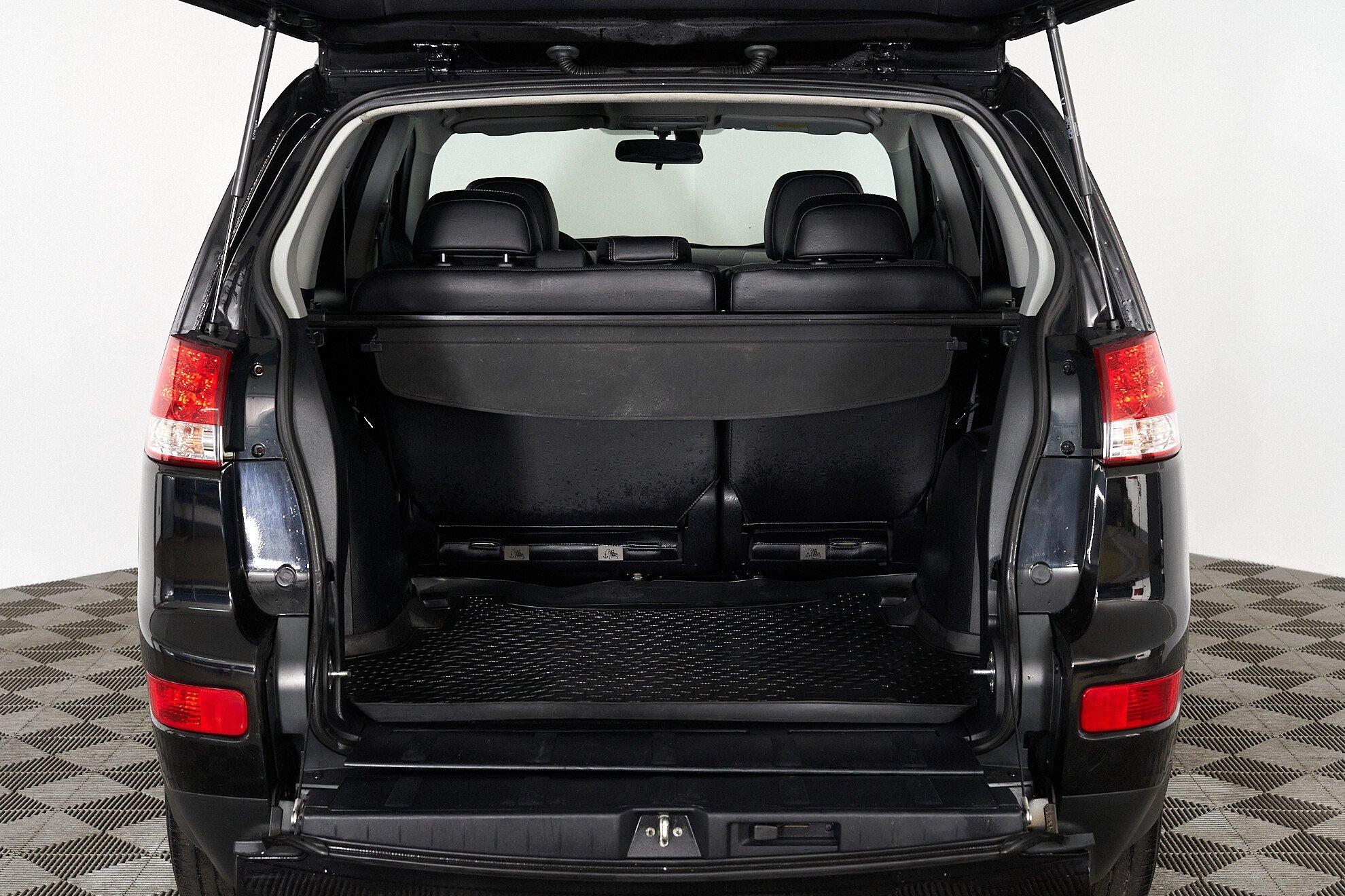 Citroen C-Crosser 2012, черный