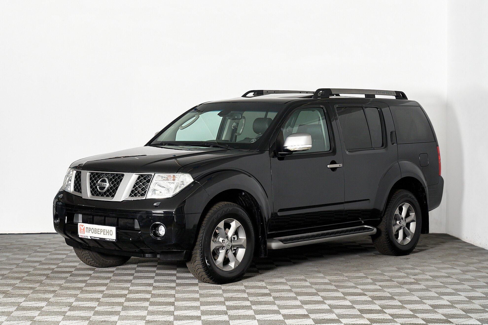 Nissan Pathfinder 2008, черный