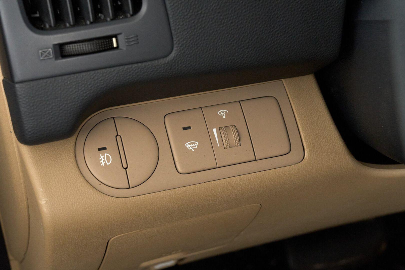 Hyundai Grand Starex 2012, черный