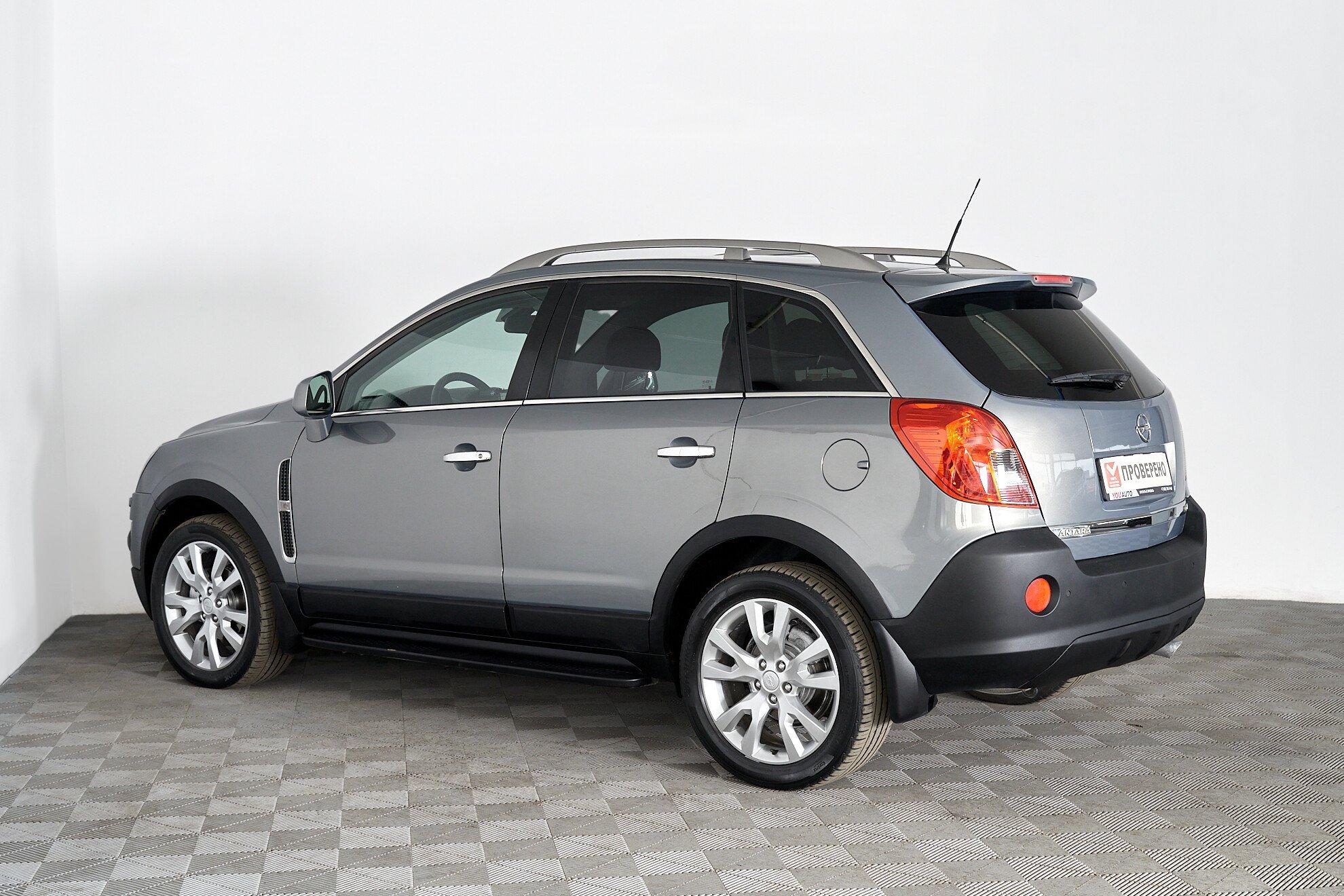 Opel Antara 2013, серый