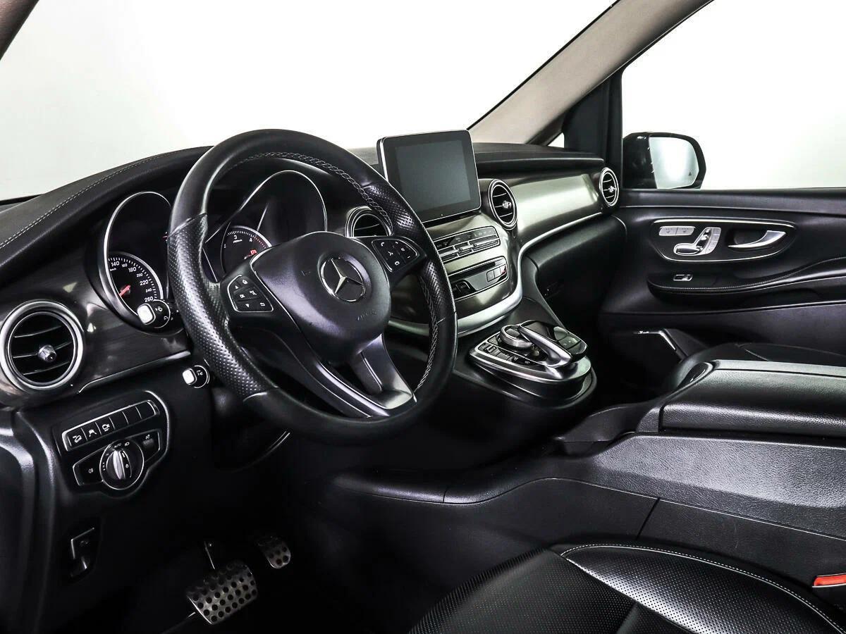 Mercedes-Benz V-Класс 2015, черный