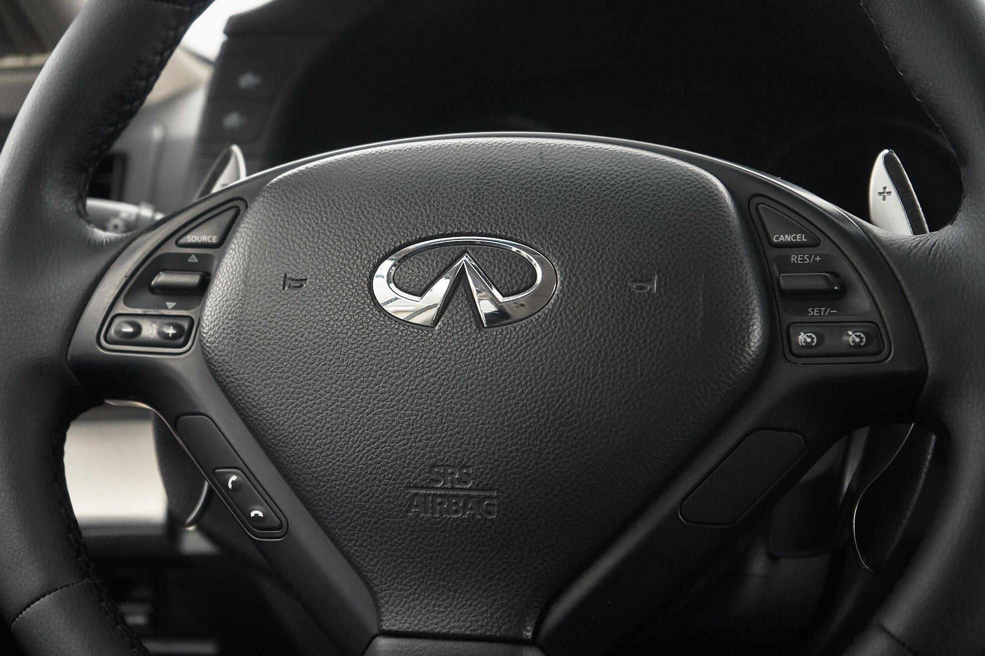 Infiniti G 2010, черный