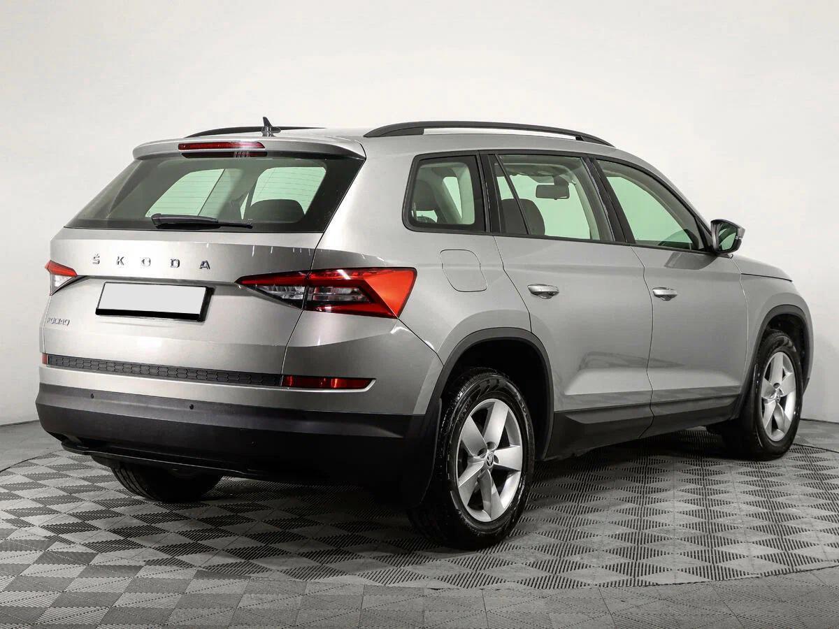 Skoda Kodiaq 2021, коричневый