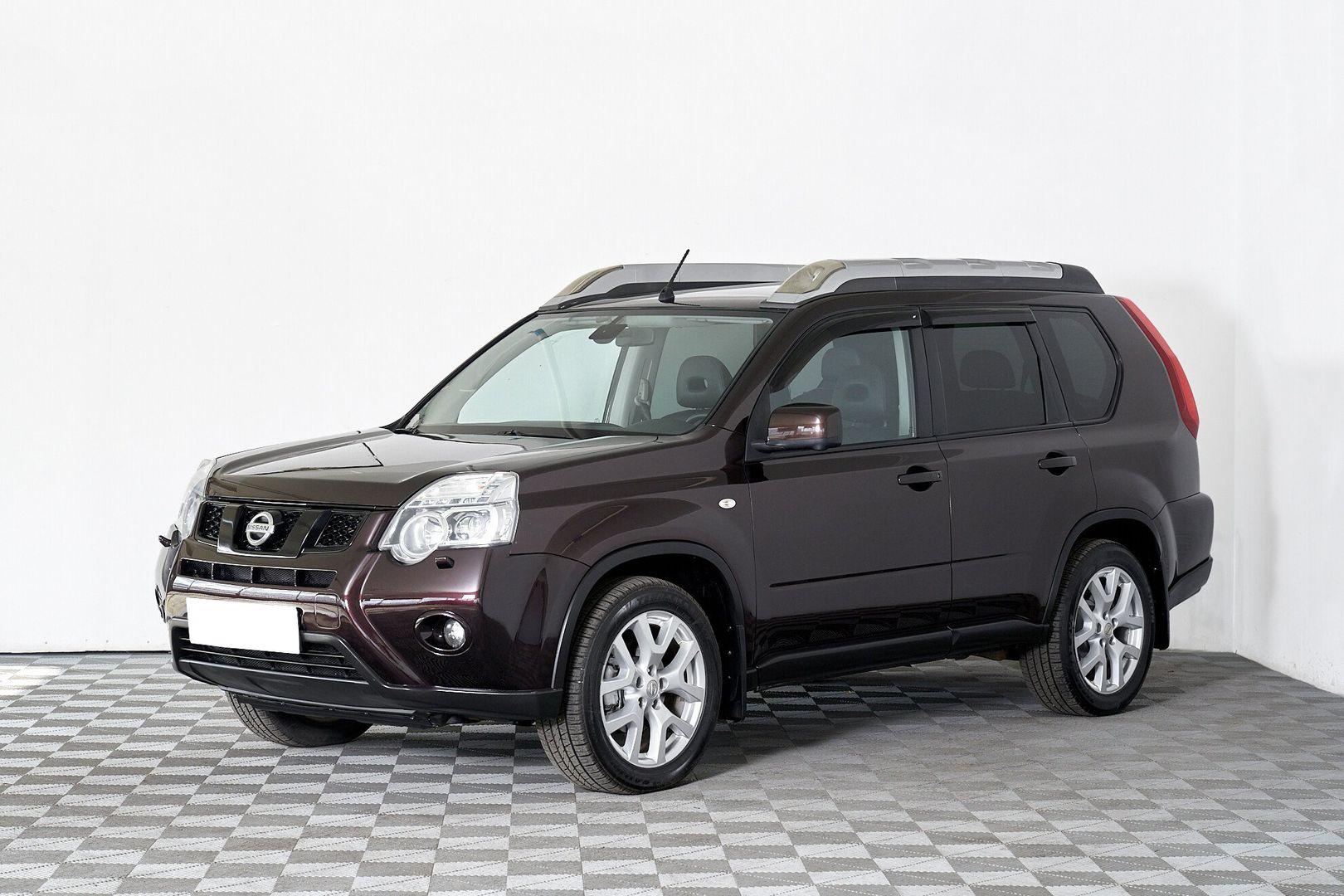Nissan X-Trail 2014, коричневый