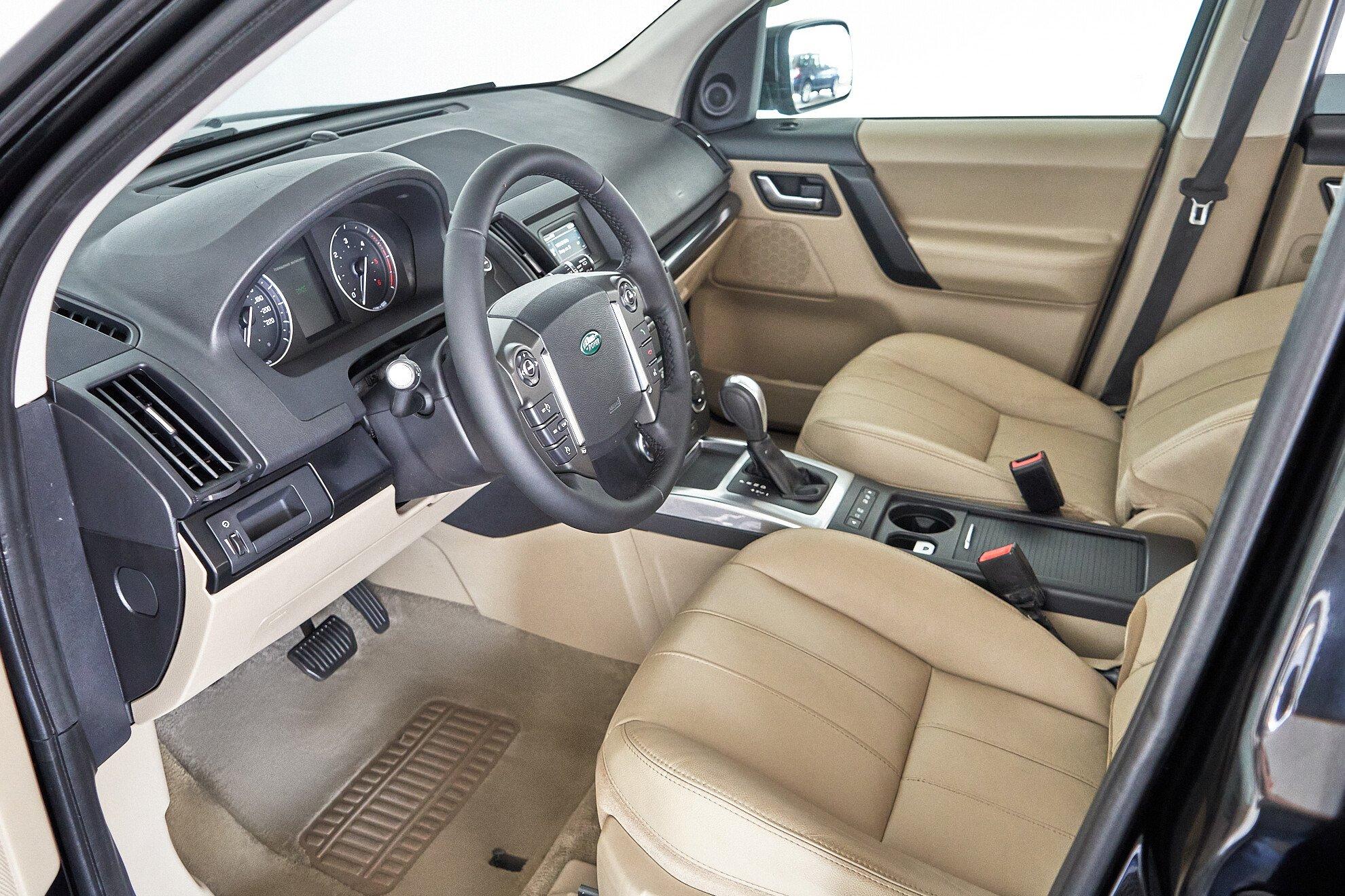 Land Rover Freelander 2014, черный
