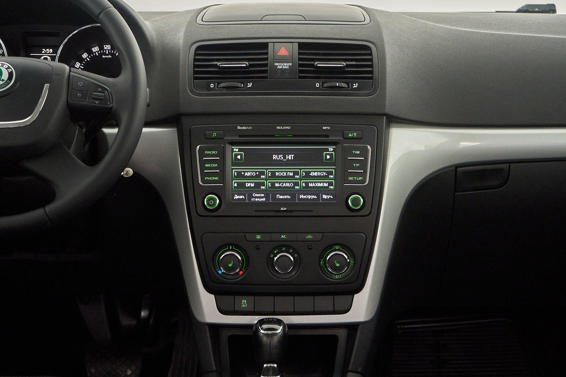 Skoda Yeti 2013, серебряный