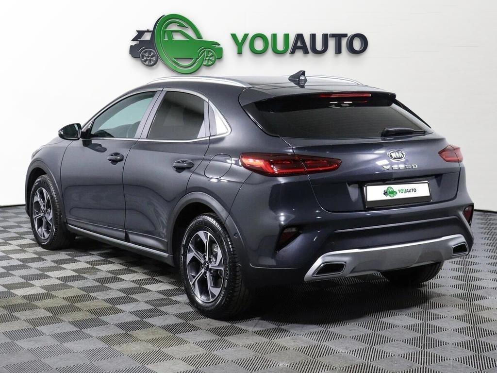 Kia XCeed 2021, серый
