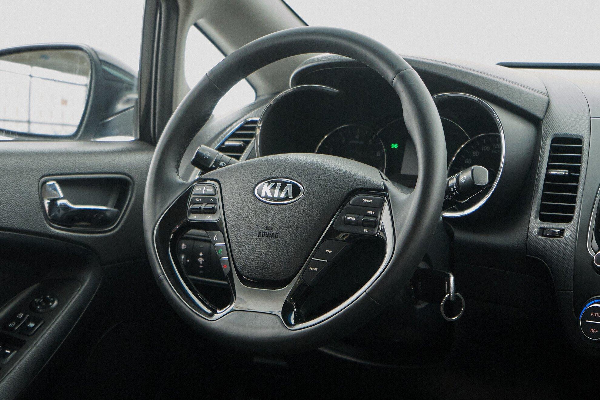 Kia Cerato 2017, черный