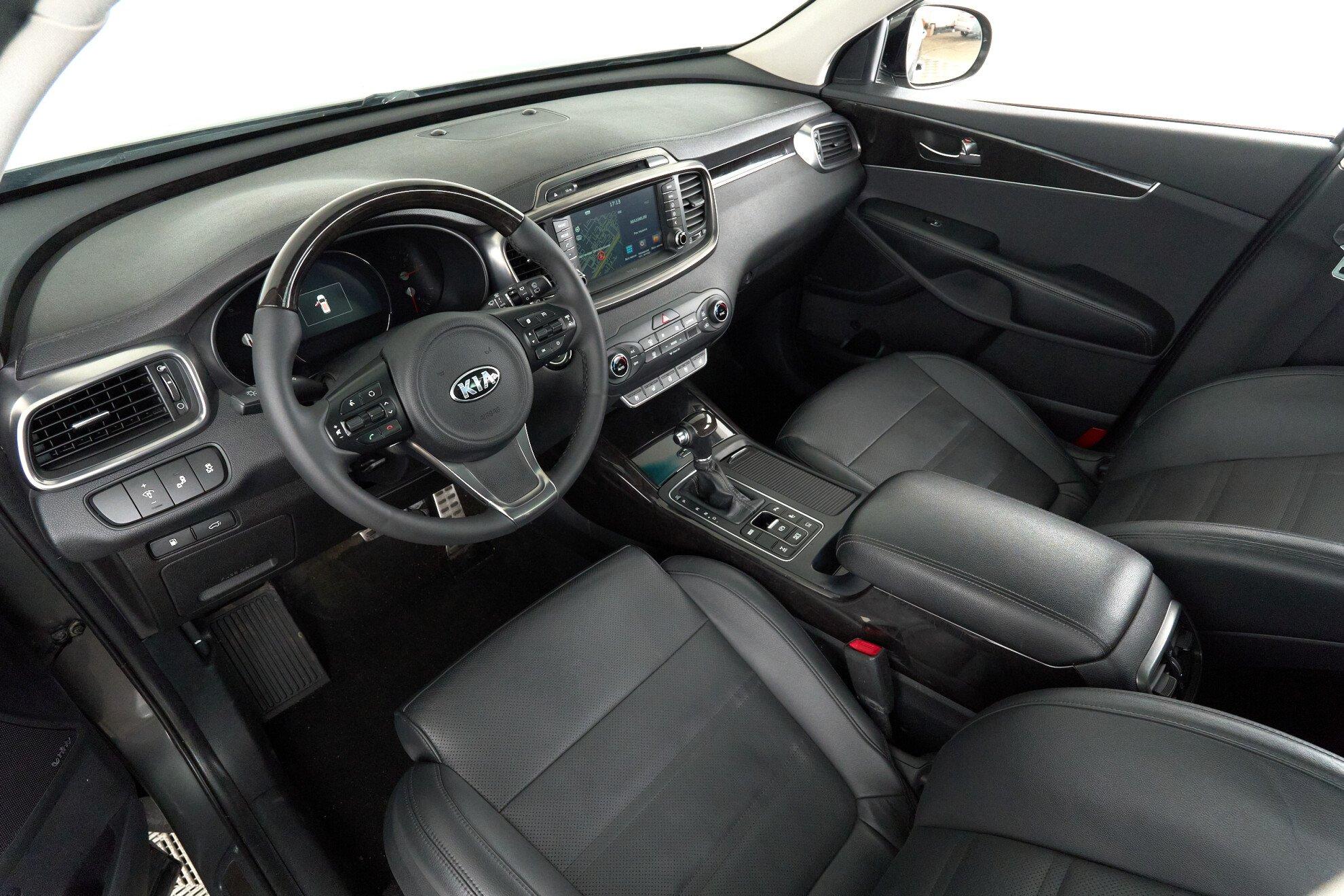 Kia Sorento 2015, серый