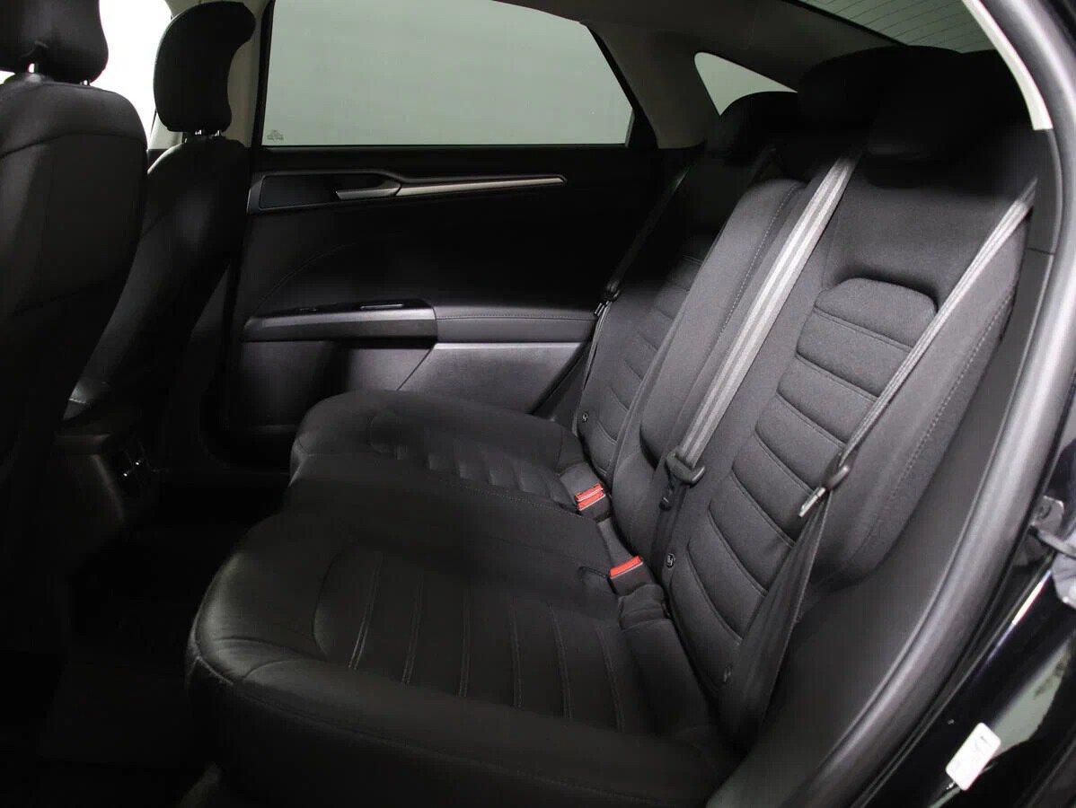 Ford Mondeo 2018, черный