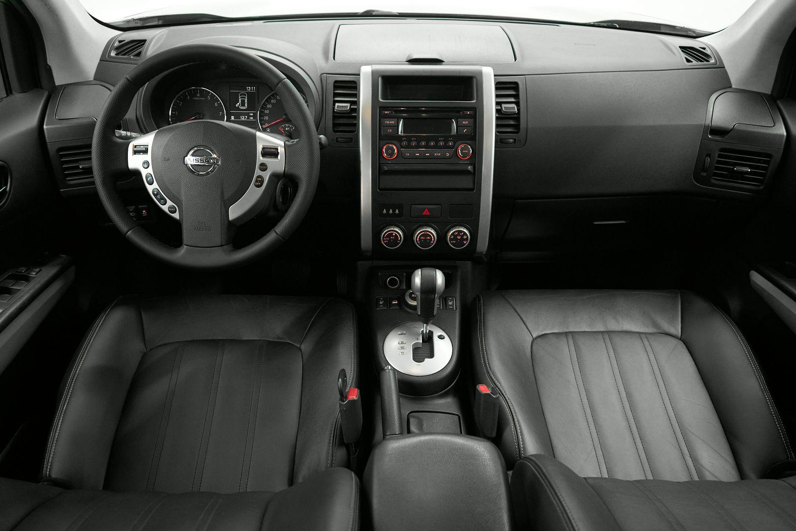 Nissan X-Trail 2013, серый