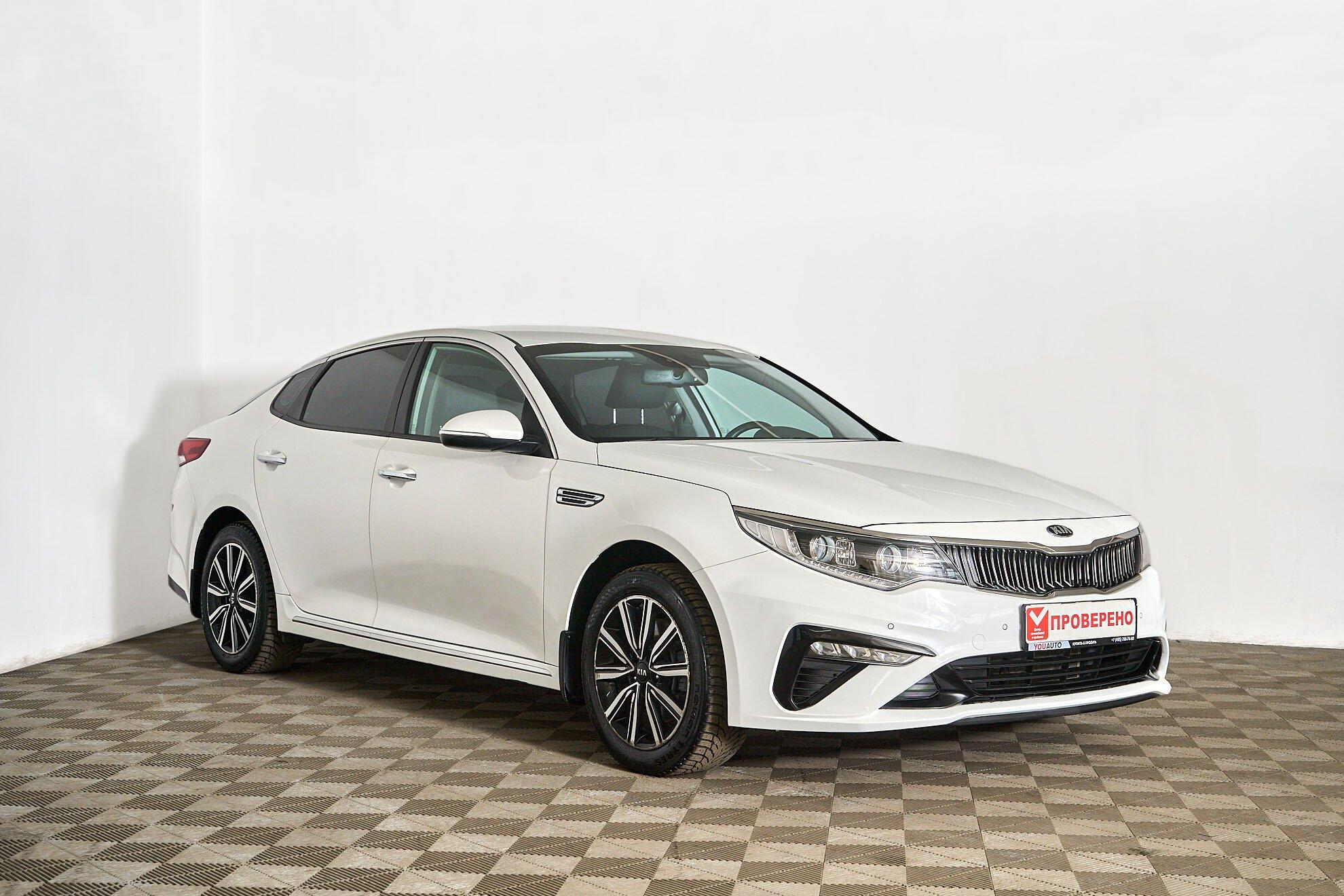 Kia Optima 2018, белый
