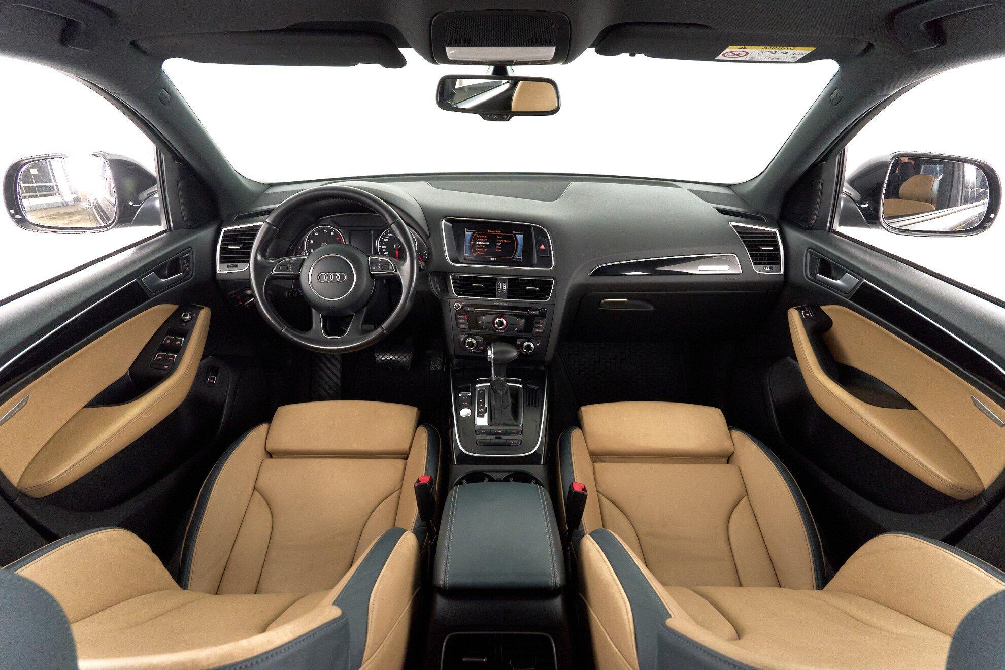 Audi Q5 2014, черный