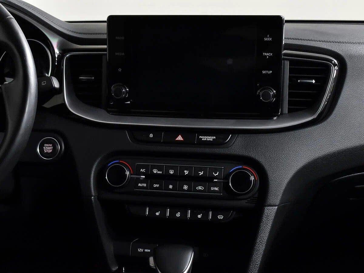 Kia XCeed 2021, серый