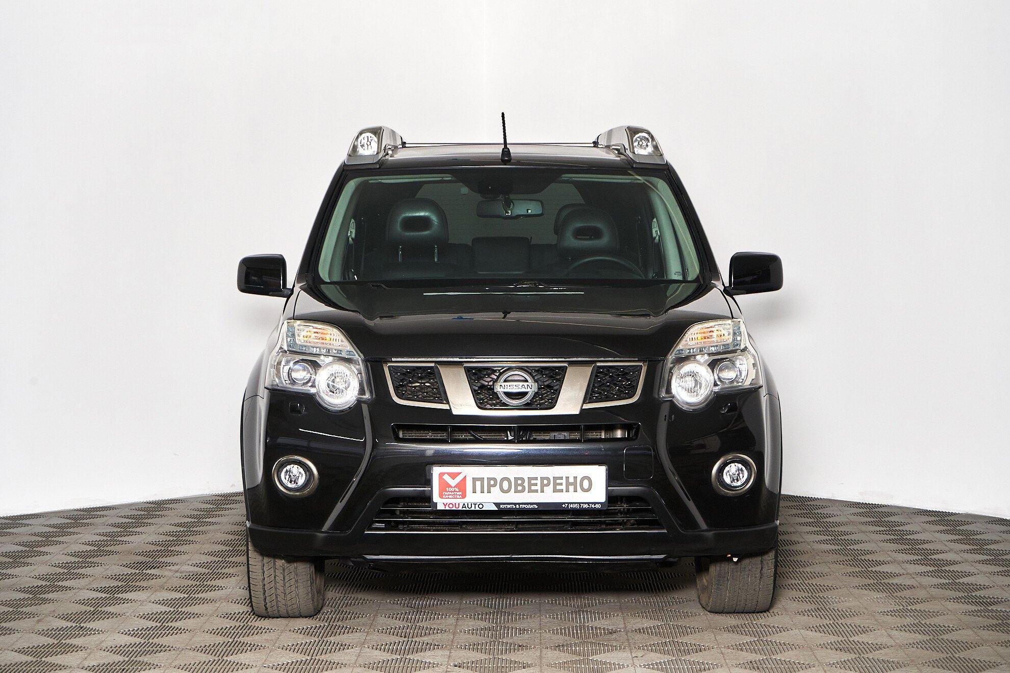 Nissan X-Trail 2011, черный
