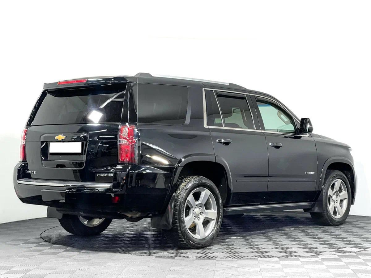 Chevrolet Tahoe 2017, черный