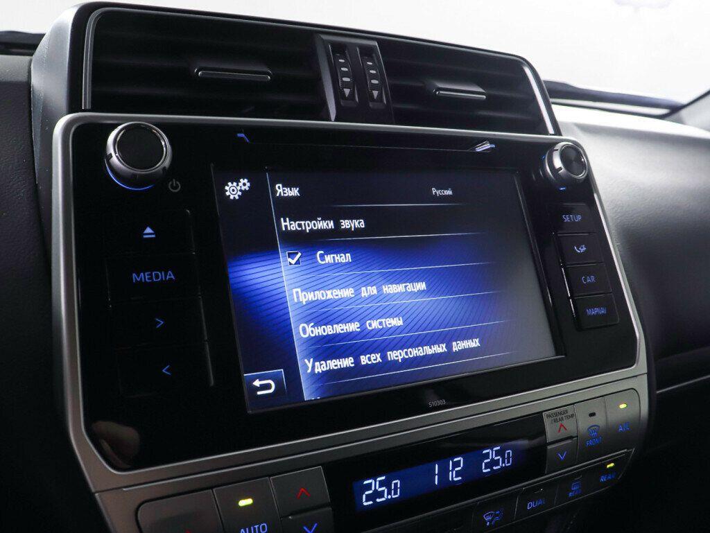 Toyota Land Cruiser Prado 2019, коричневый