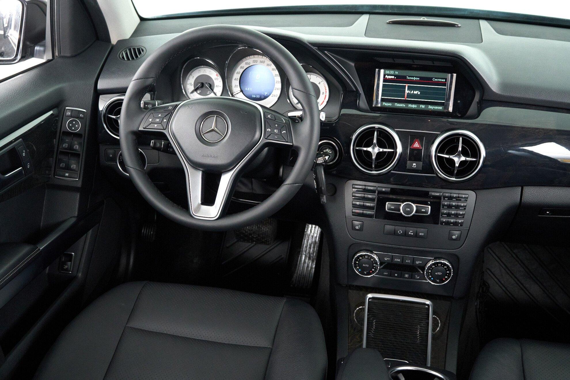 Mercedes-Benz GLK-Класс 2013, черный