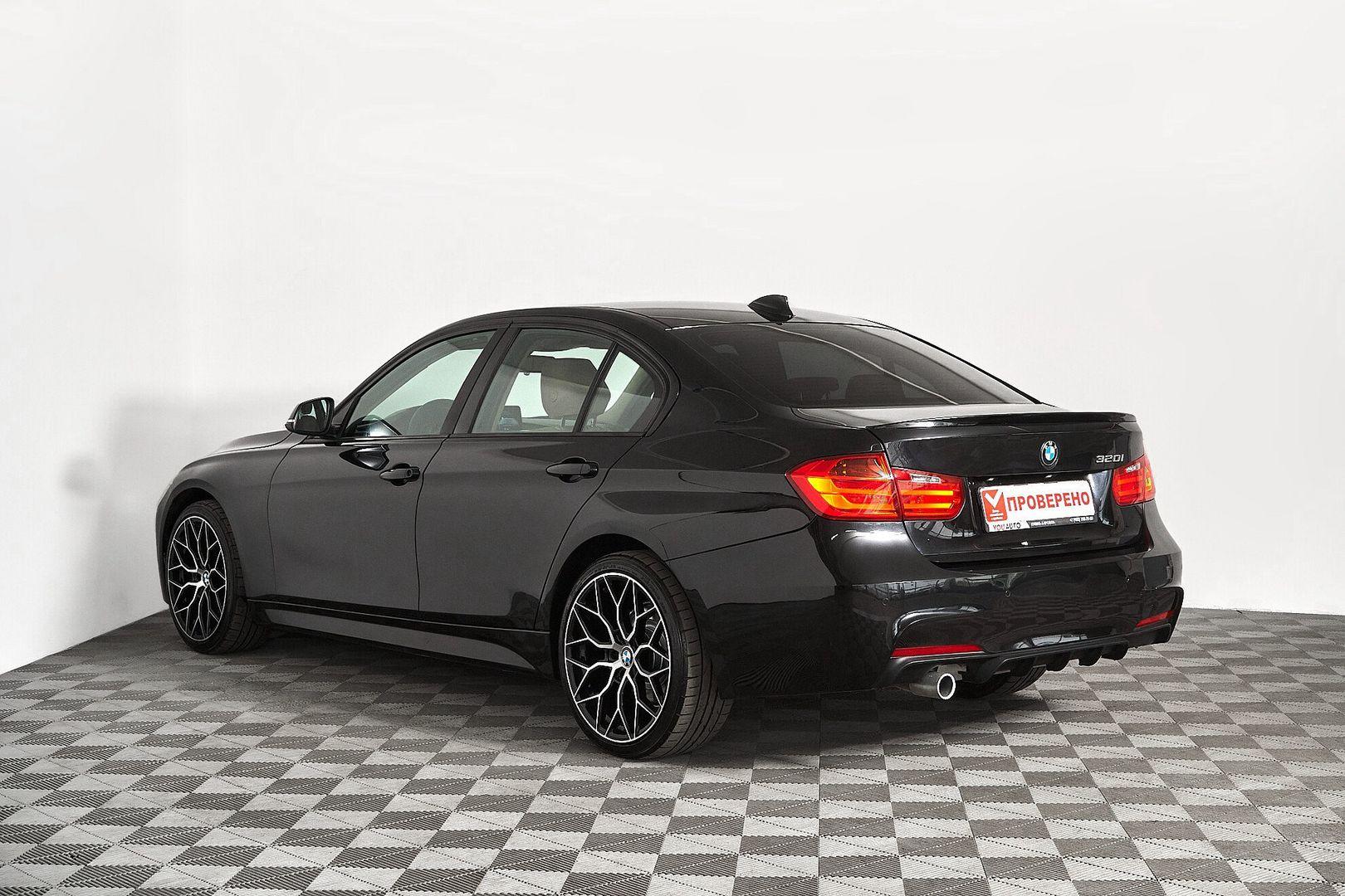 BMW 3 серии 2012, черный