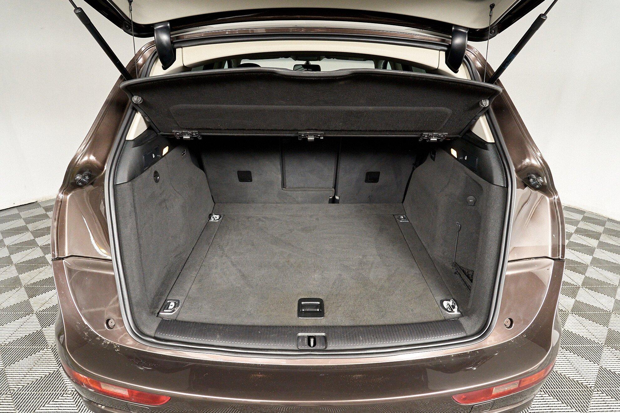 Audi Q5 2011, коричневый