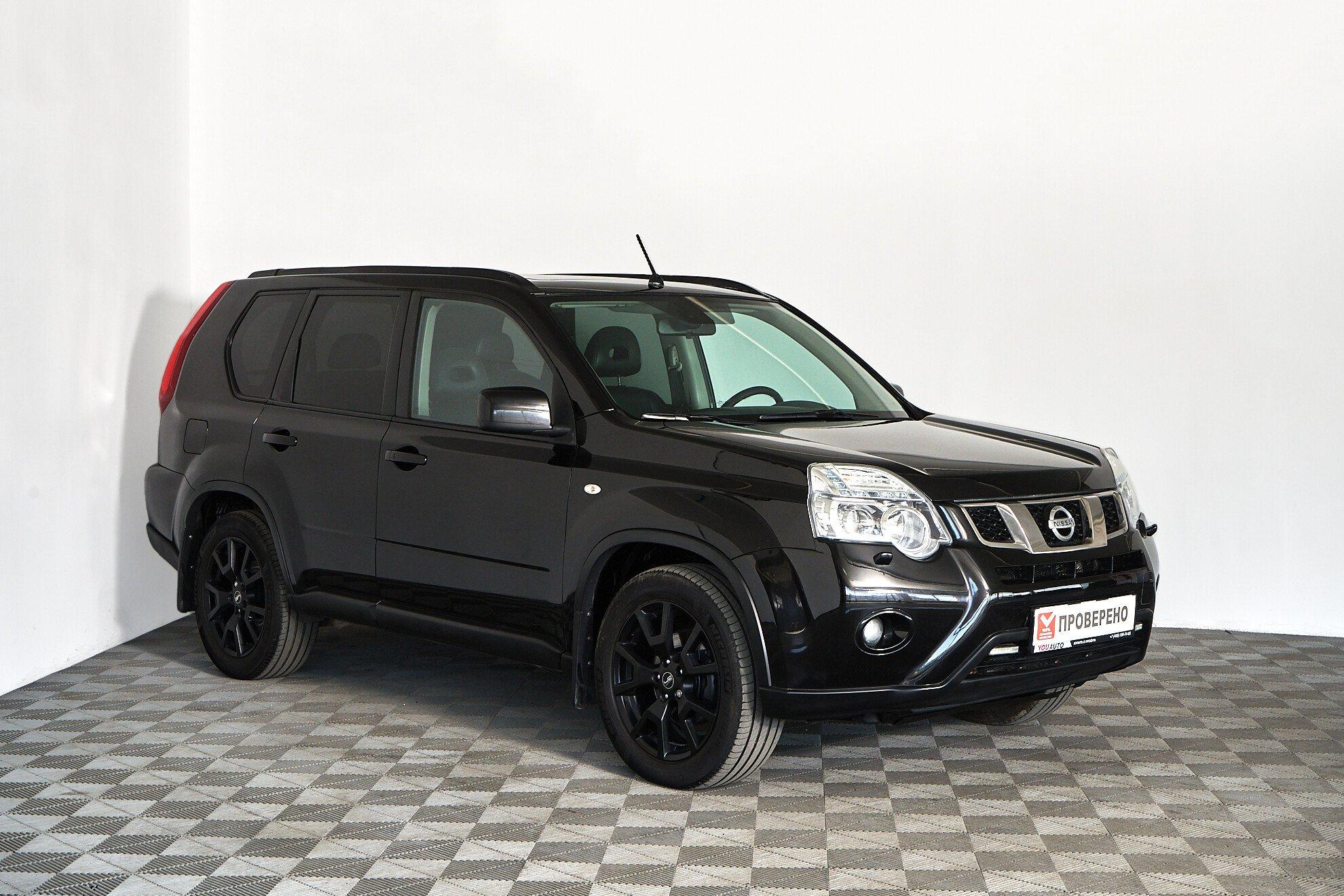 Nissan X-Trail 2011, черный