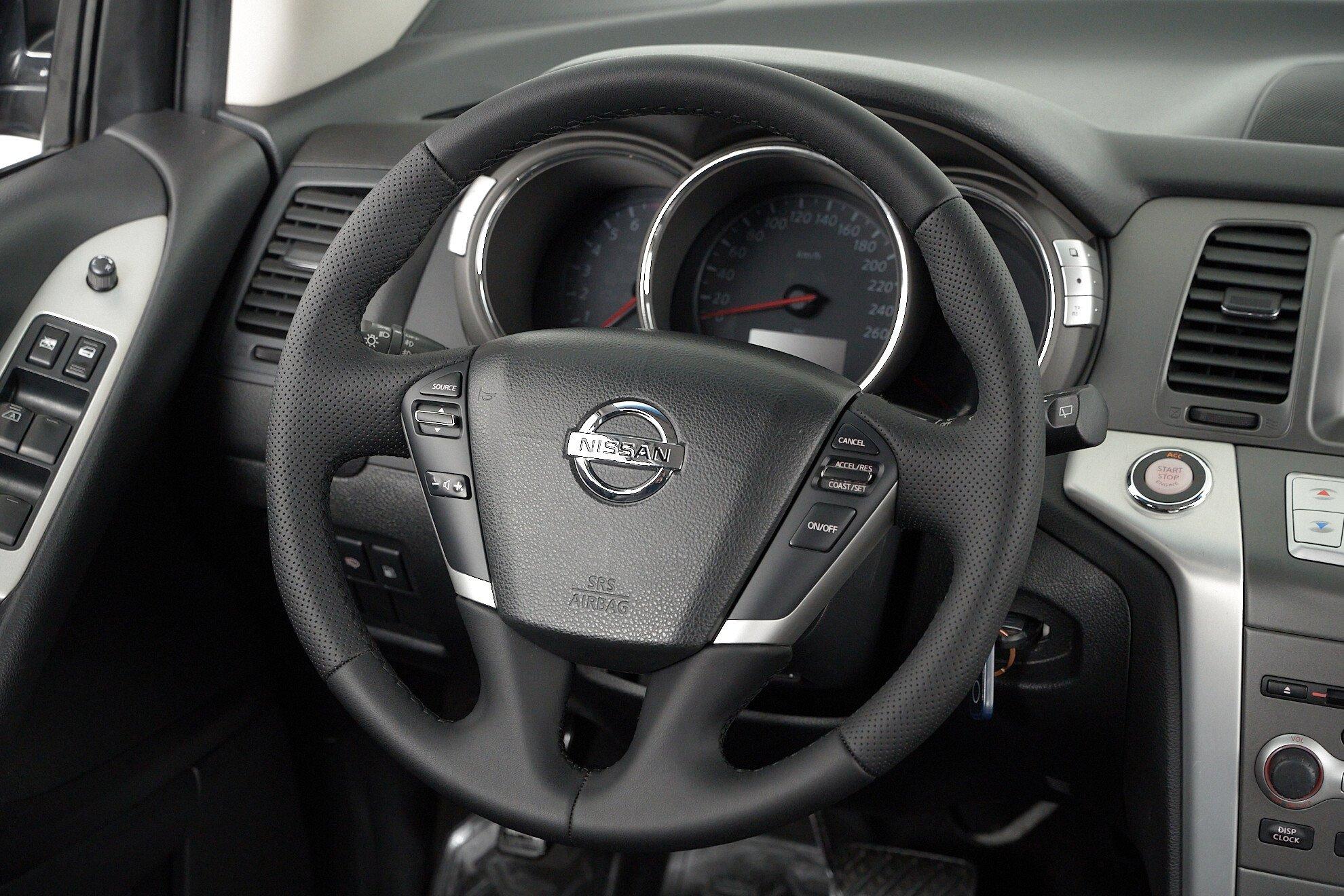 Nissan Murano 2012, бежевый