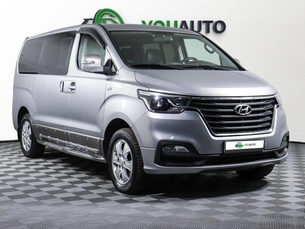 Hyundai Grand Starex 2020, серый