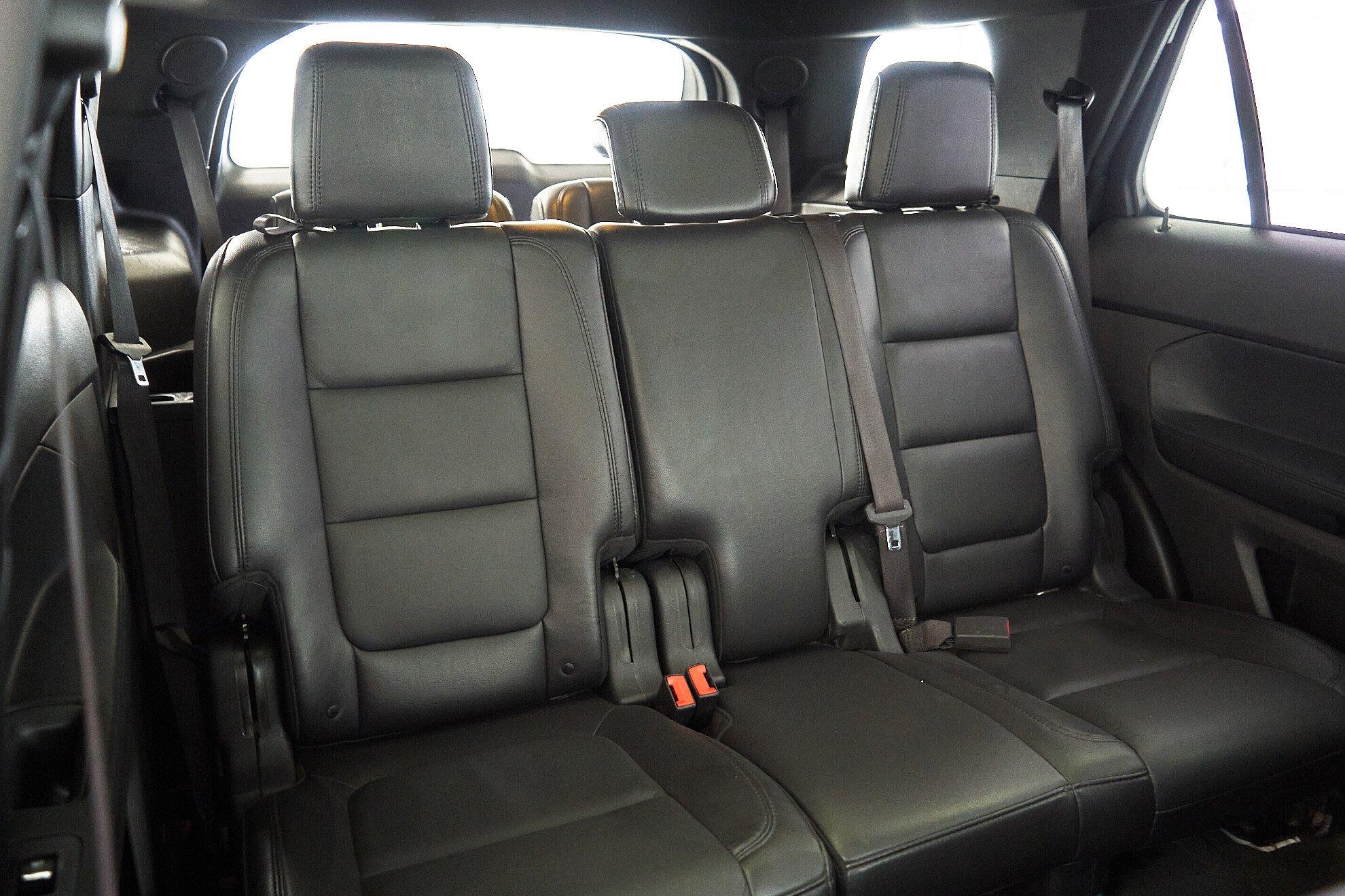 Ford Explorer 2014, белый