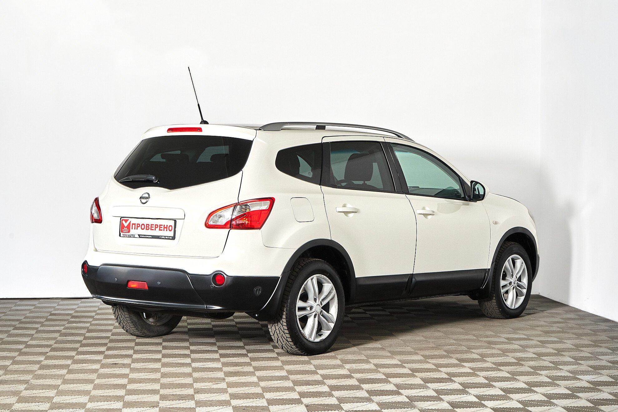 Nissan Qashqai+2 2013, белый