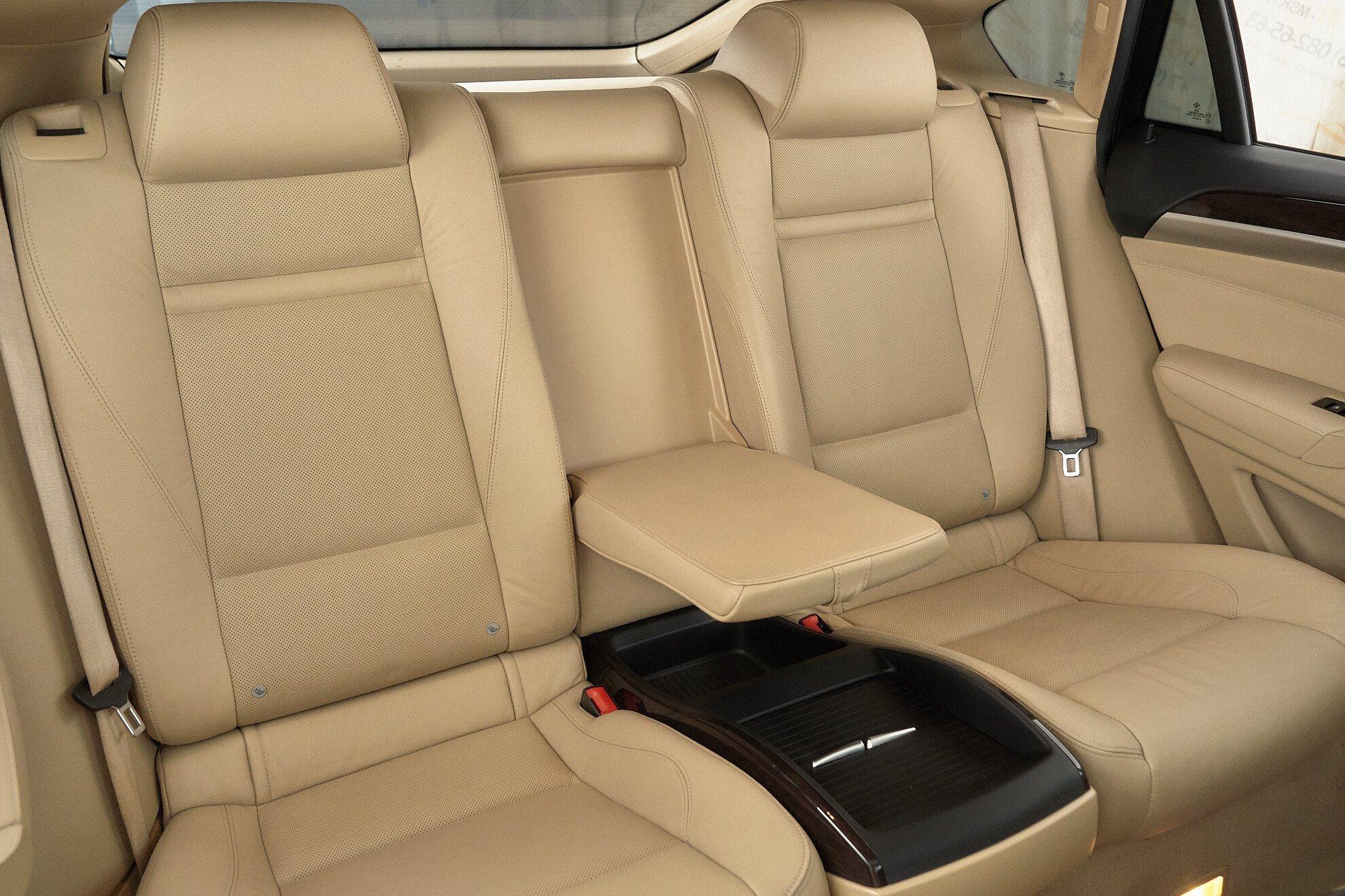 BMW X6 2010, черный