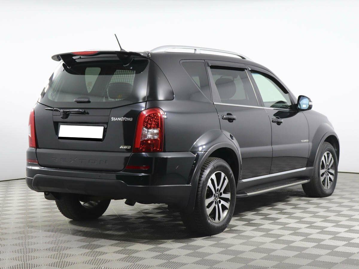SsangYong Rexton 2016, черный