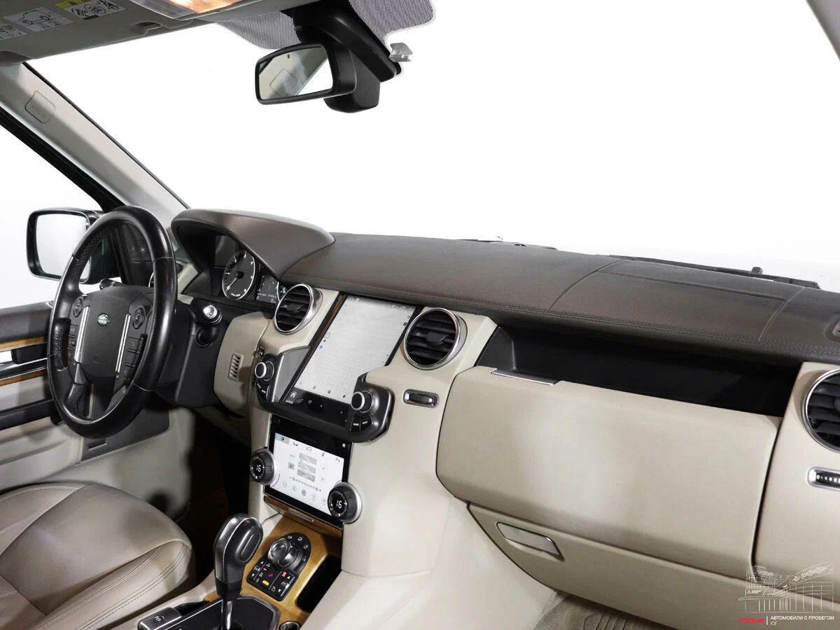 Land Rover Discovery 2009, коричневый