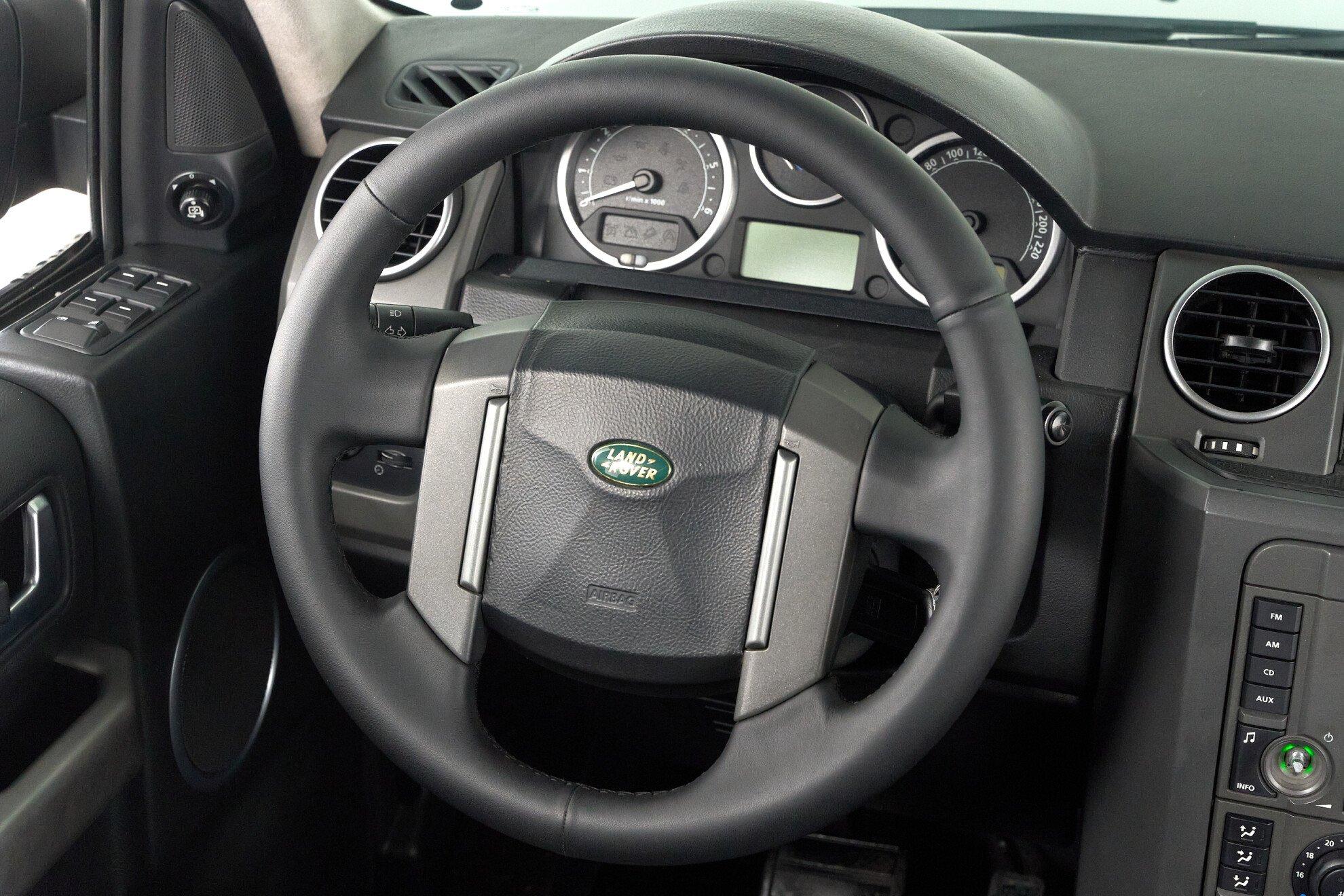 Land Rover Discovery 2006, черный