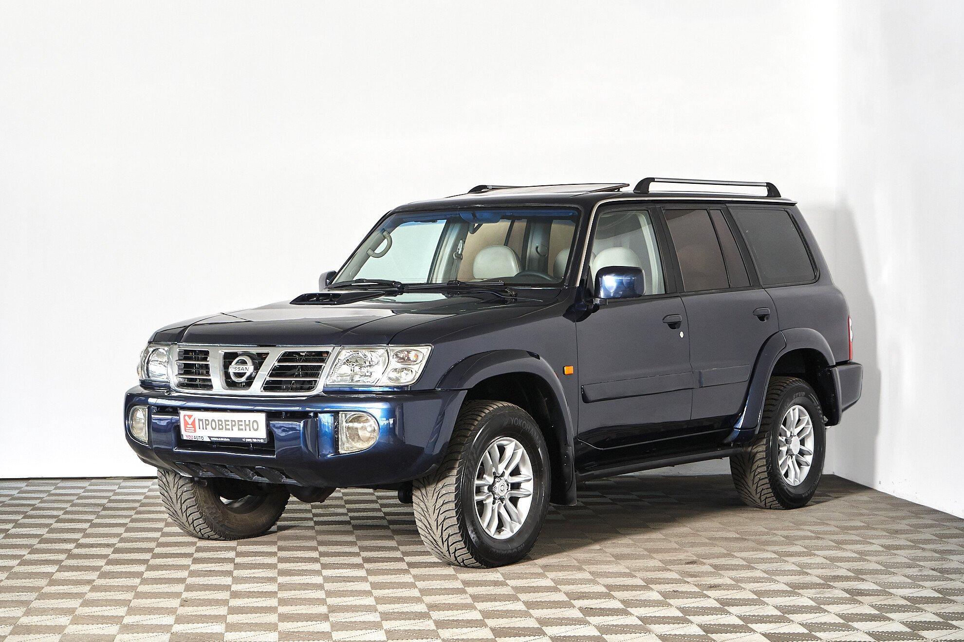 Nissan Patrol 2004, синий