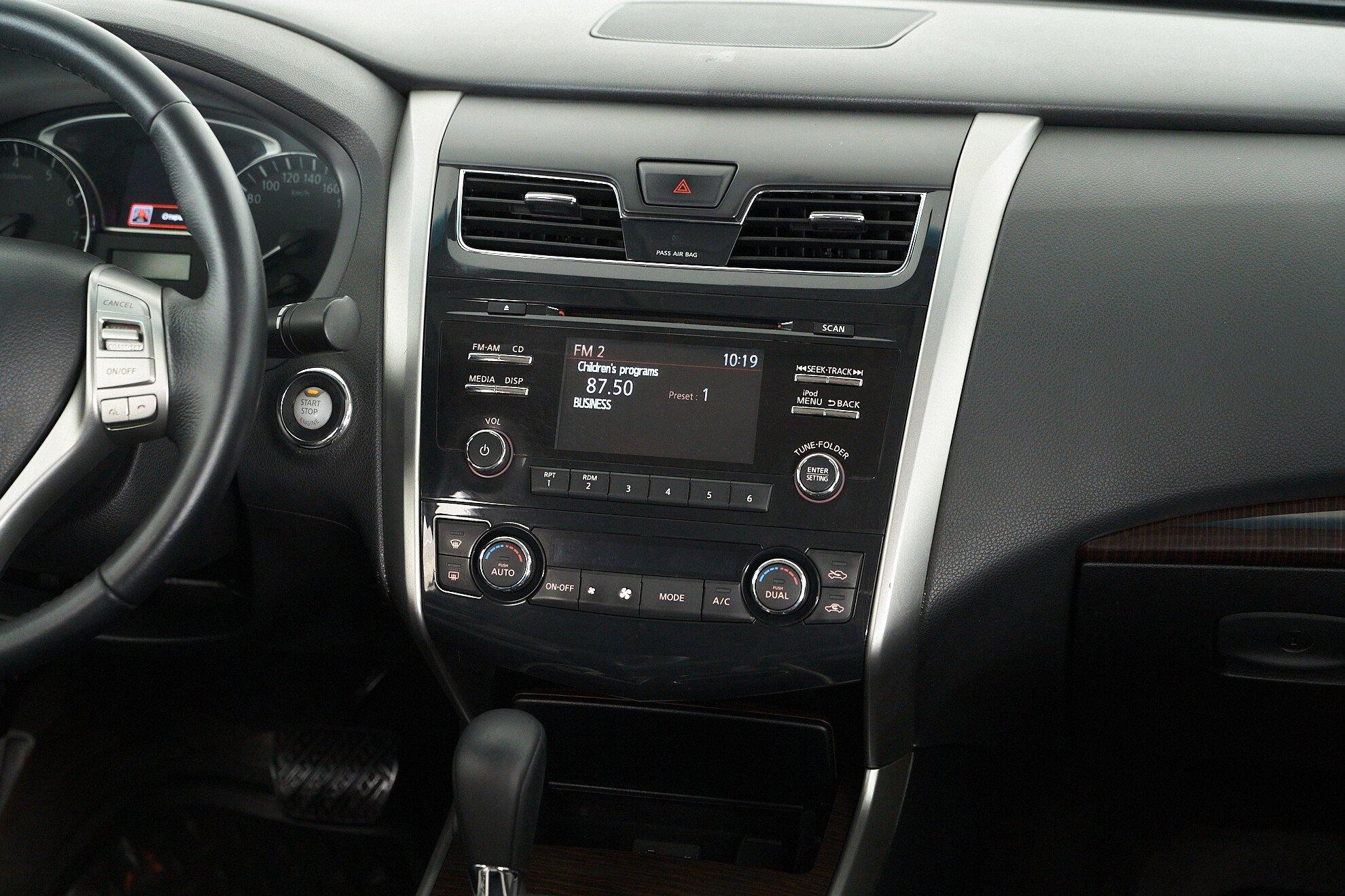 Nissan Teana 2014, черный