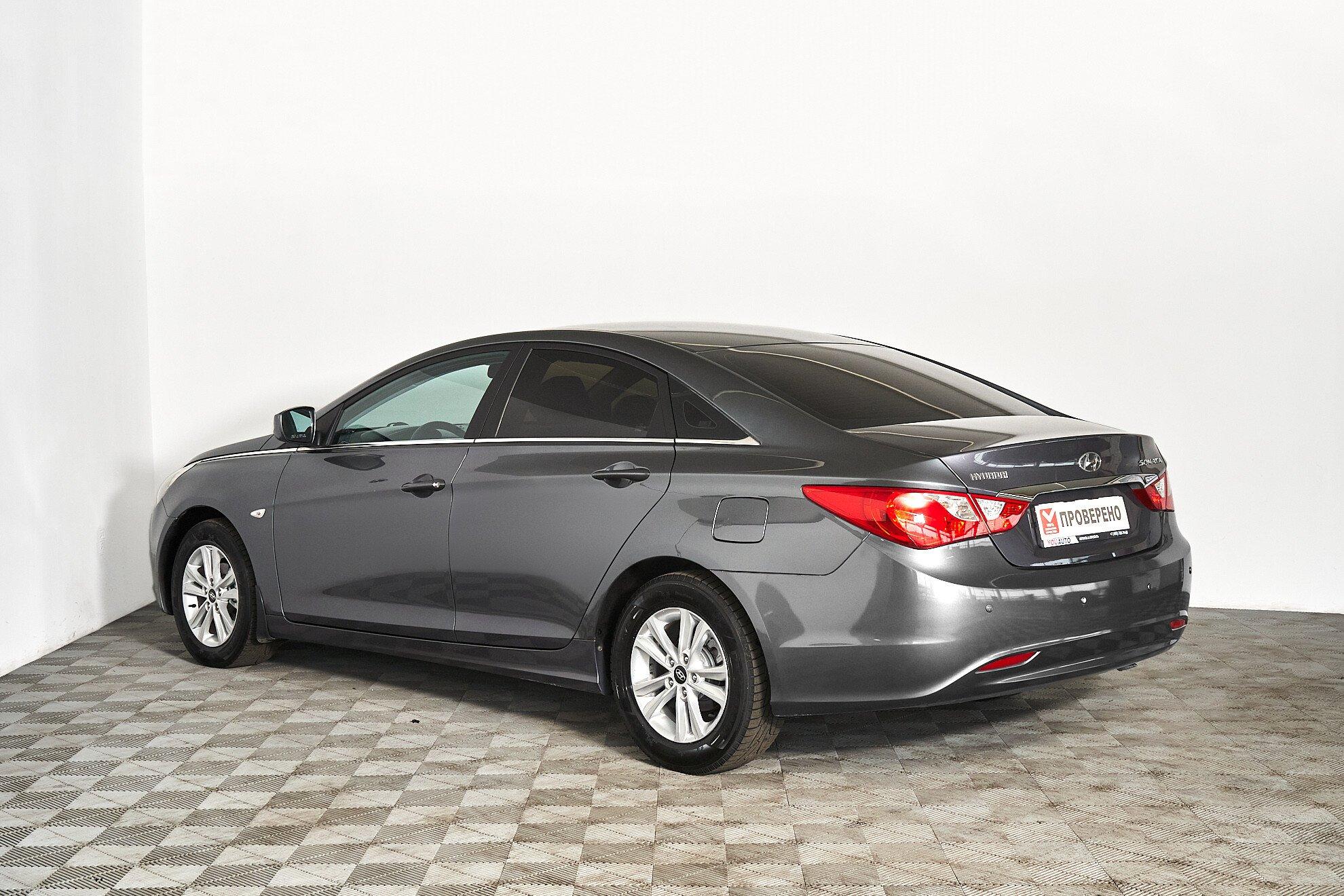 Hyundai Sonata 2012, серый