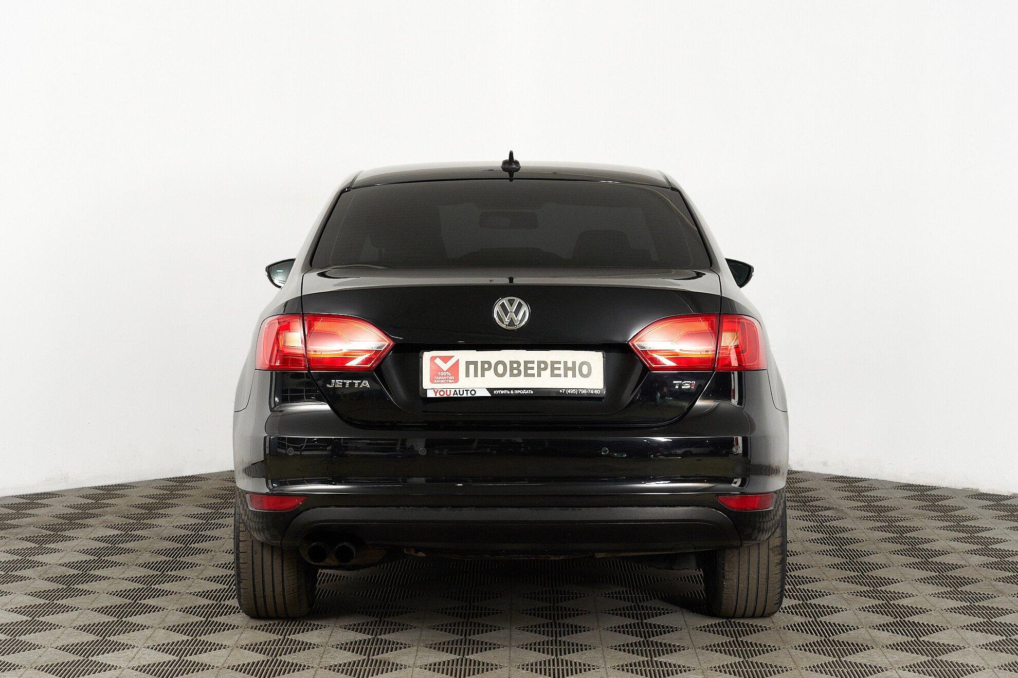 Volkswagen Jetta 2011, черный