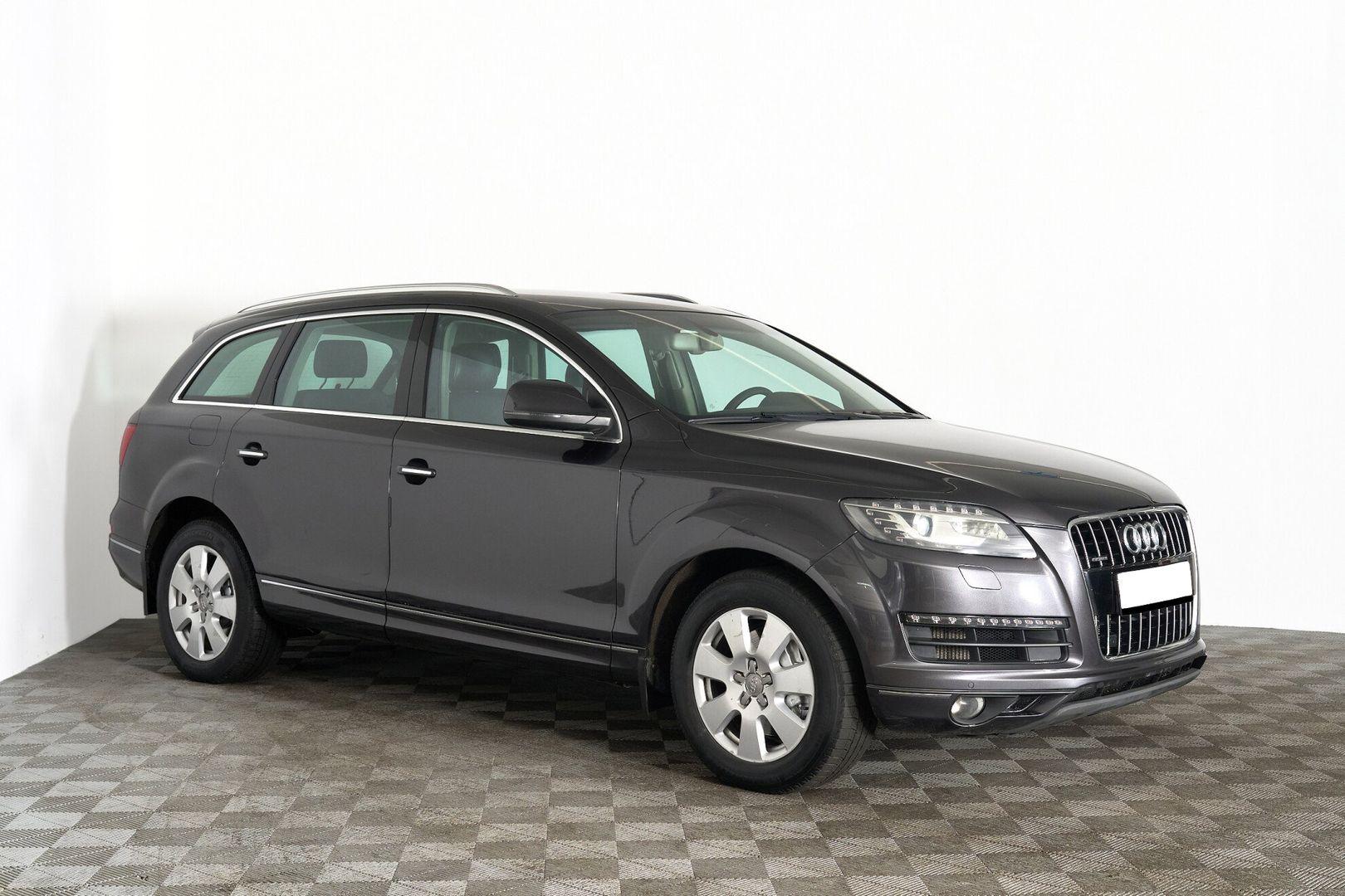 Audi Q7 2014, черный