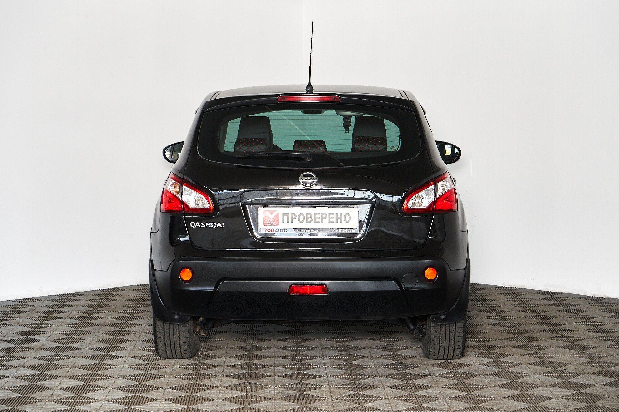 Nissan Qashqai 2011, черный