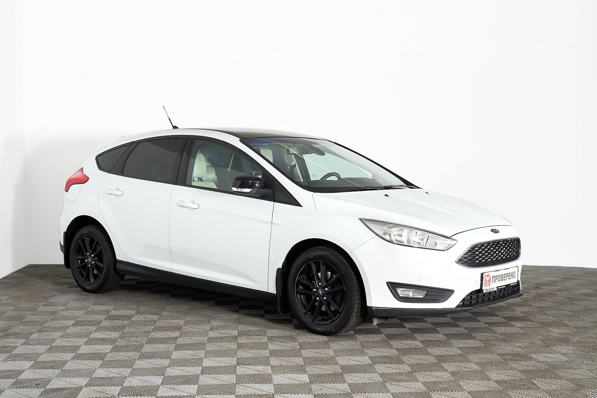 Ford Focus 2018, белый