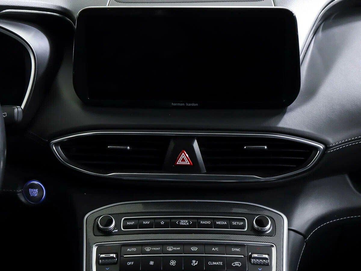 Hyundai Santa Fe 2020, черный