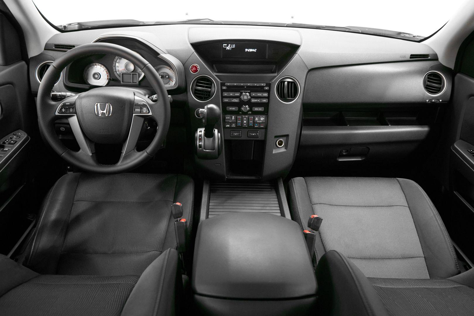 Honda Pilot 2013, белый
