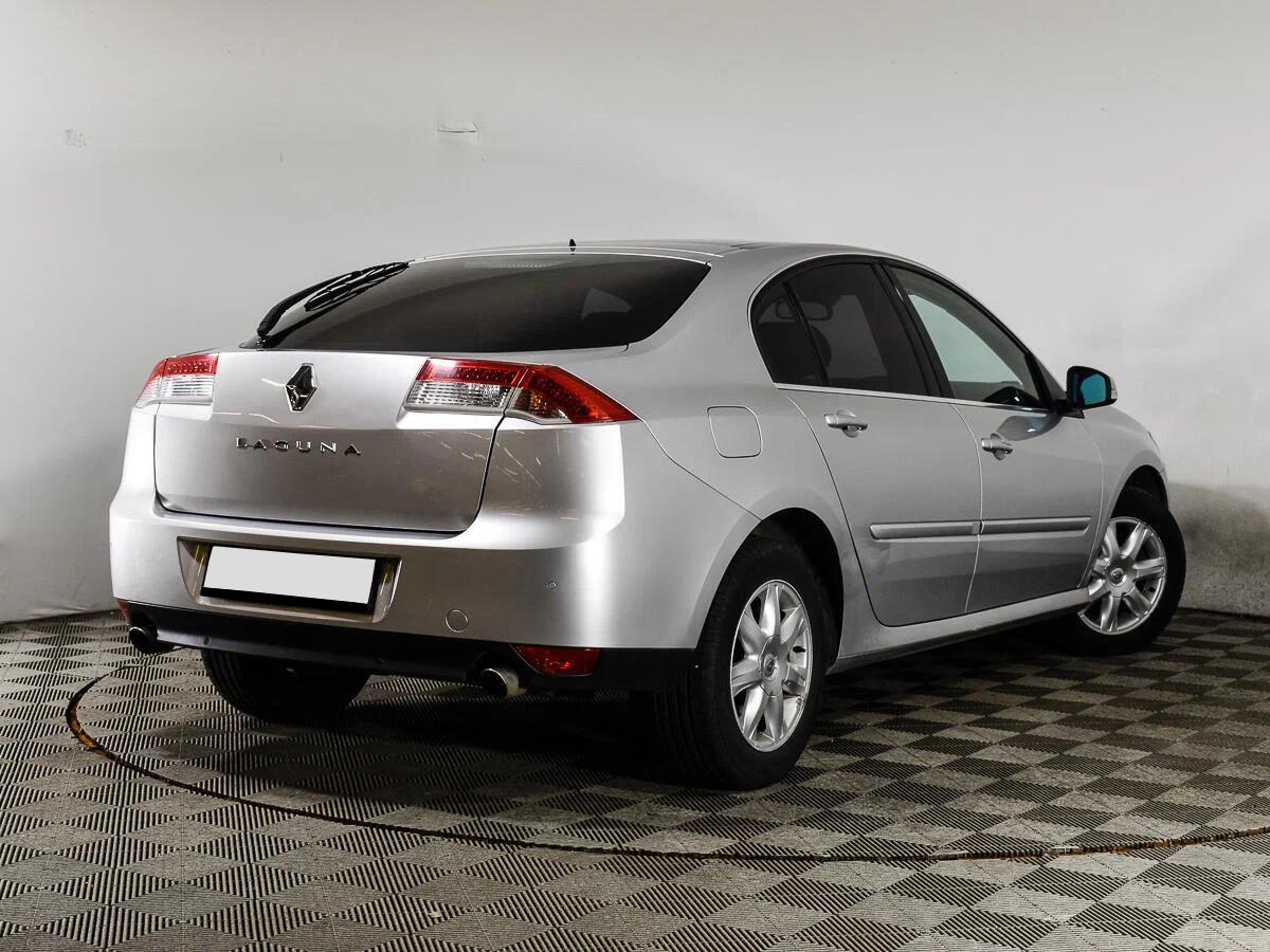 Renault Laguna 2010, серый